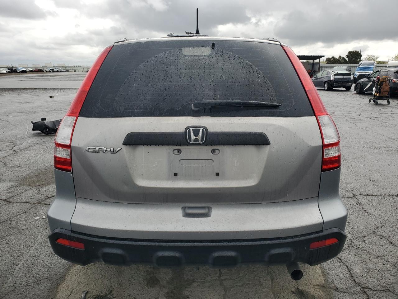 2007 Honda Cr-V Lx VIN: JHLRE38367C020774 Lot: 53541675