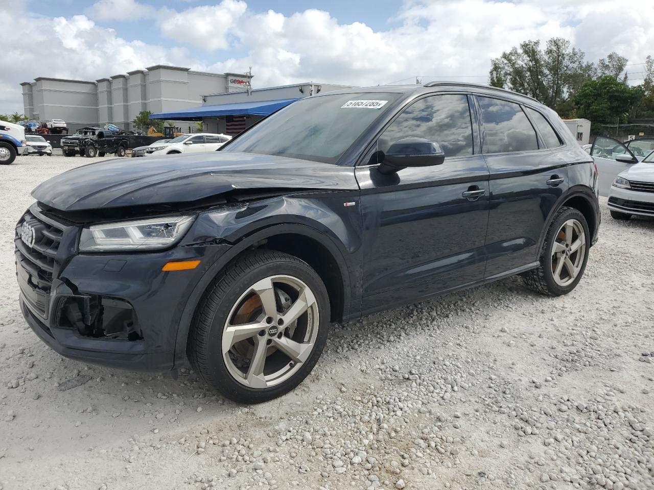 2020 Audi Q5 Titanium Premium Plus for Sale in Opa Locka, FL - Front End