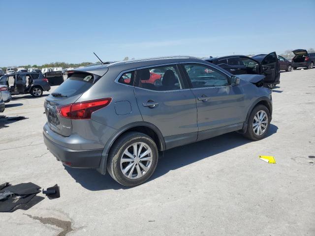  NISSAN ROGUE 2018 Серый