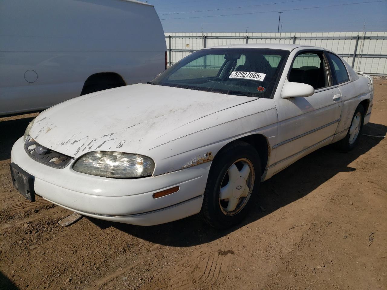 1997 Chevrolet Monte Carlo Ls for Sale in Elgin, IL - Rear End
