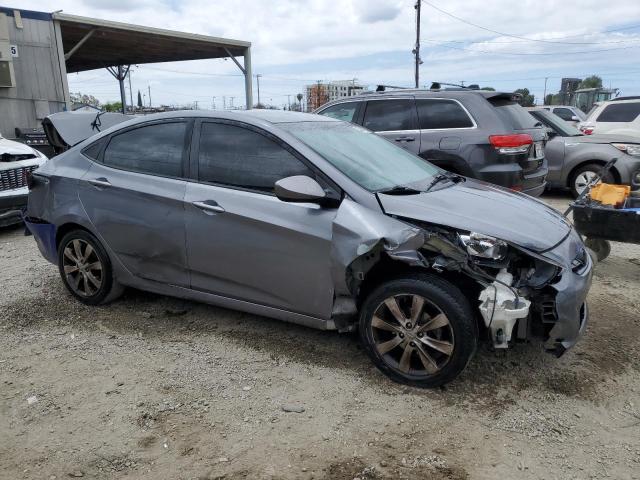 Седаны HYUNDAI ACCENT 2013 Два тона