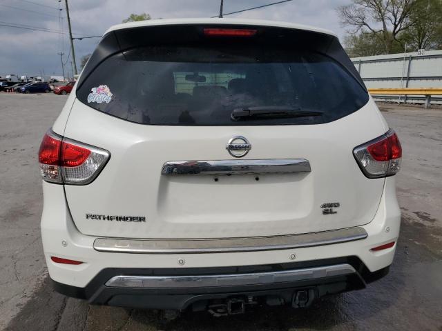  NISSAN PATHFINDER 2015 Белы