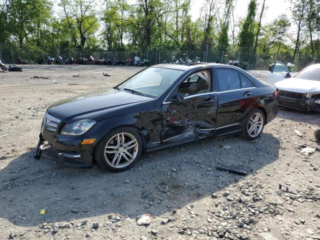 Седани MERCEDES-BENZ C-CLASS 2013 Чорний