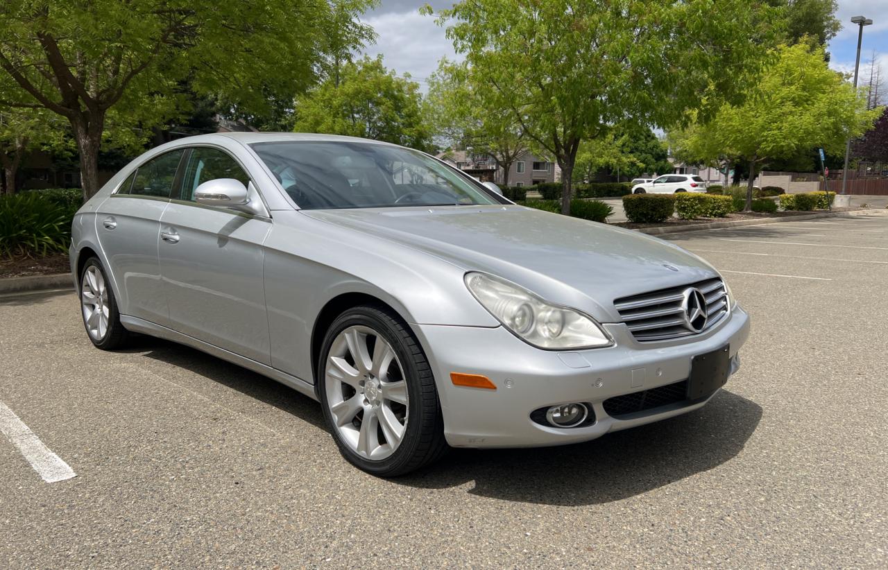 2008 Mercedes-Benz Cls 550 for Sale in Sacramento, CA - Minor Dent/Scratches