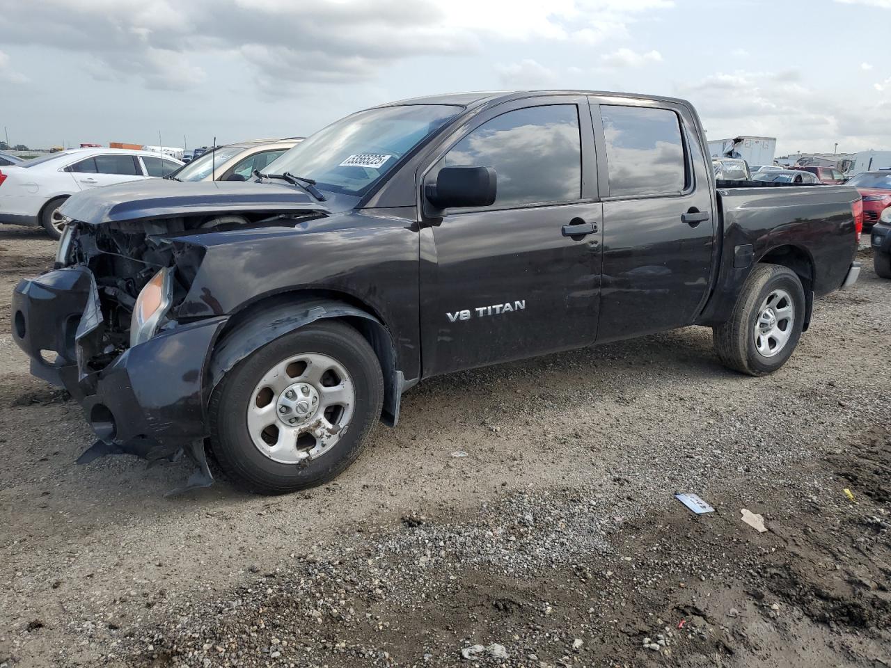 1N6BA0EK9EN502366 NISSAN TITAN Photo 1