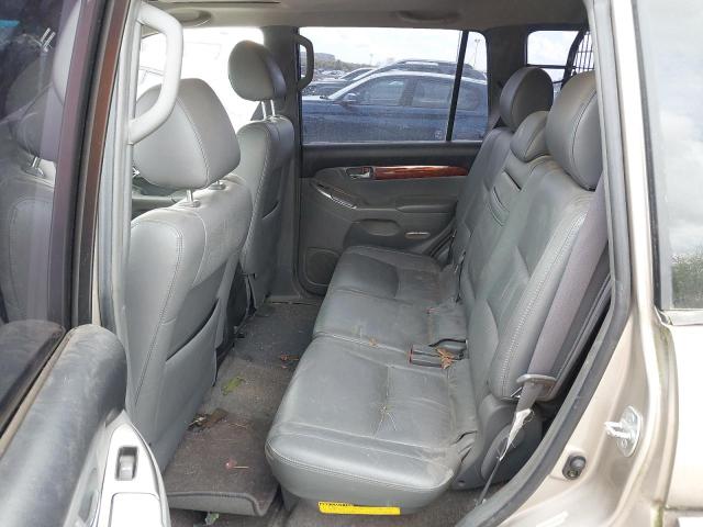 2004 TOYOTA LANDCRUISE