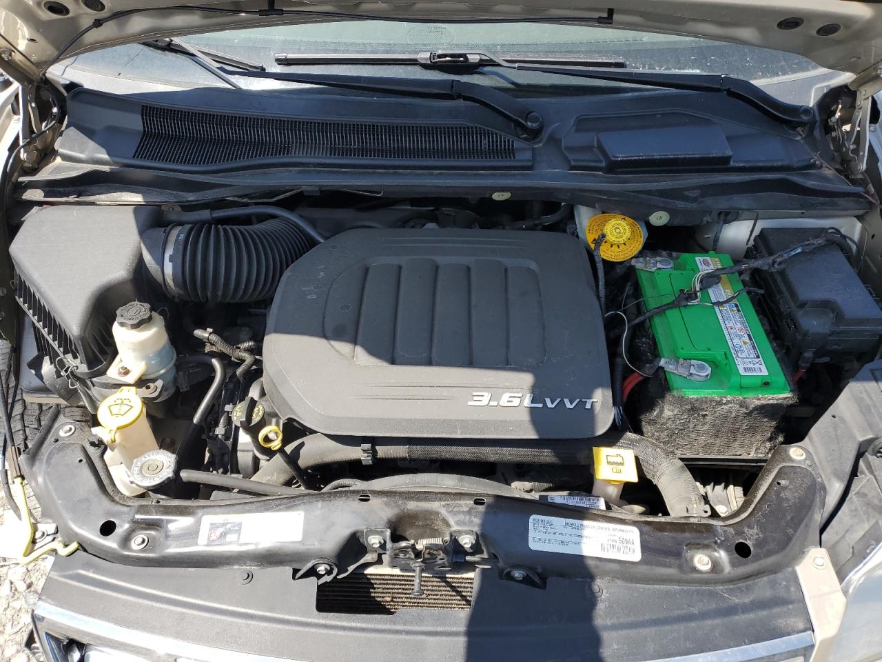 2016 Chrysler Town & Country Touring VIN: 2C4RC1BGXGR185737 Lot: 52151285