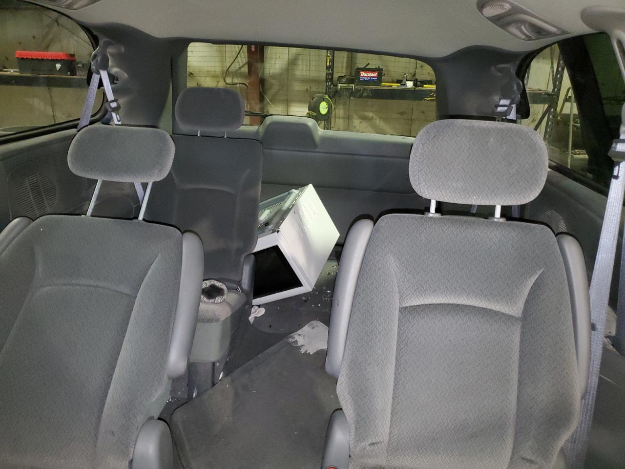 2005 Dodge Grand Caravan Sxt VIN: 2D4GP44L65R581025 Lot: 52443995
