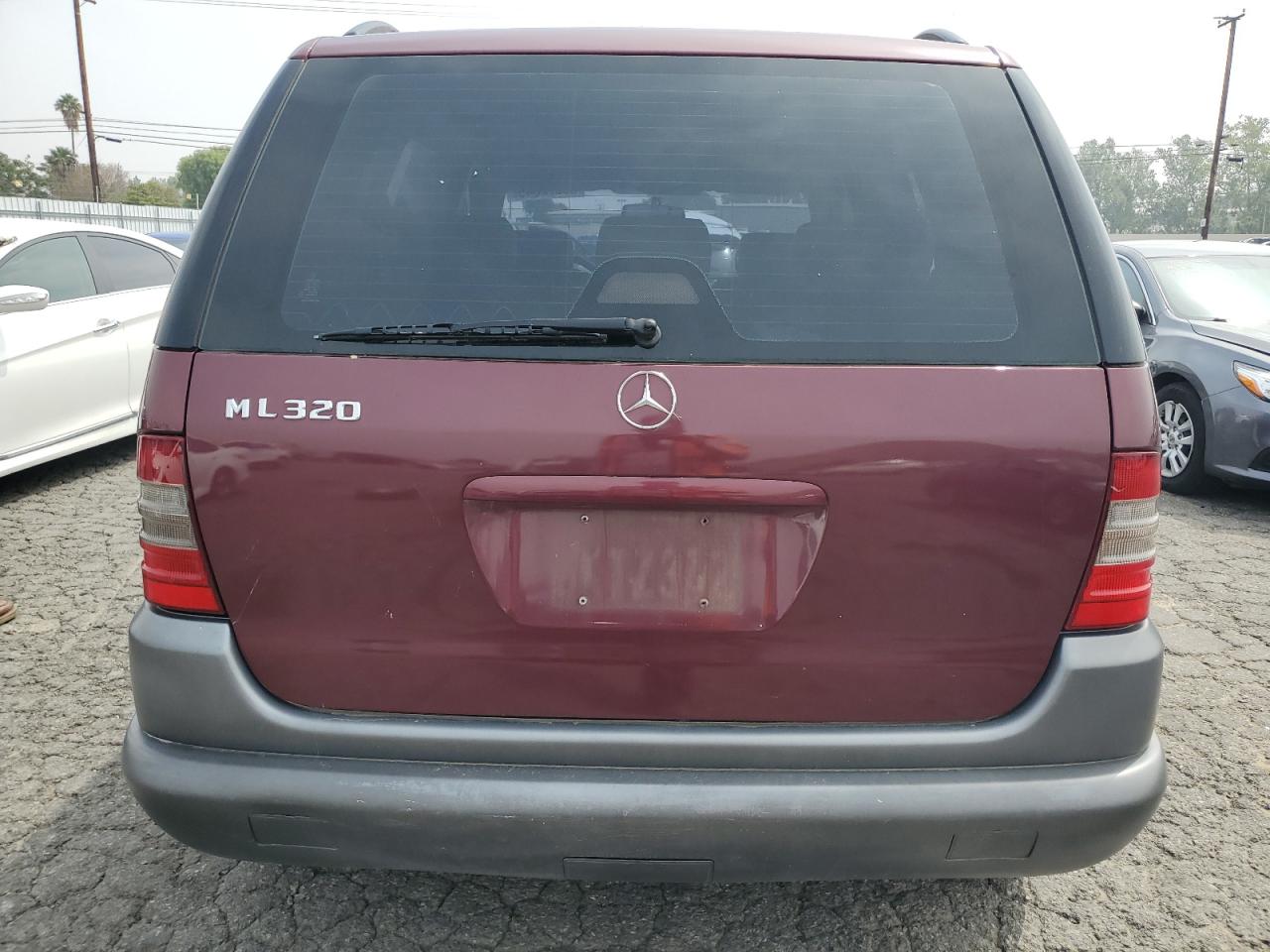 1999 Mercedes-Benz Ml 320 VIN: 4JGAB54E7XA099742 Lot: 53672645