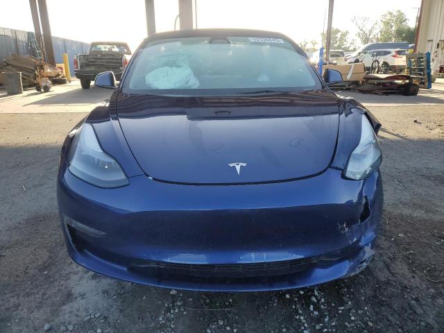  TESLA MODEL 3 2023 Granatowy
