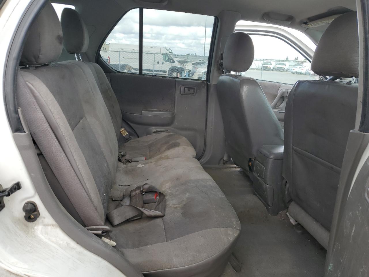 2004 Isuzu Rodeo S VIN: 4S2CK58W644300660 Lot: 54633785