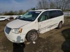2009 Chrysler Town & Country Touring იყიდება Windsor-ში, NJ - Side
