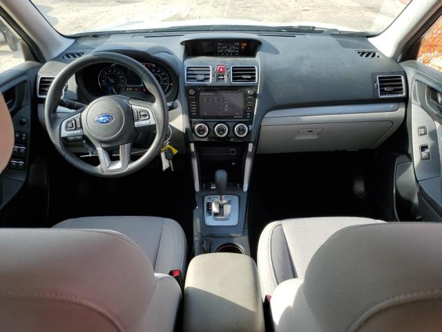  SUBARU FORESTER 2017 Белы