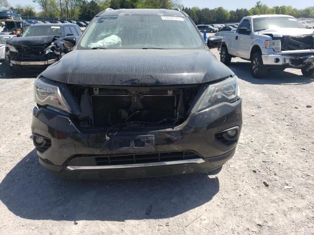  NISSAN PATHFINDER 2018 Czarny