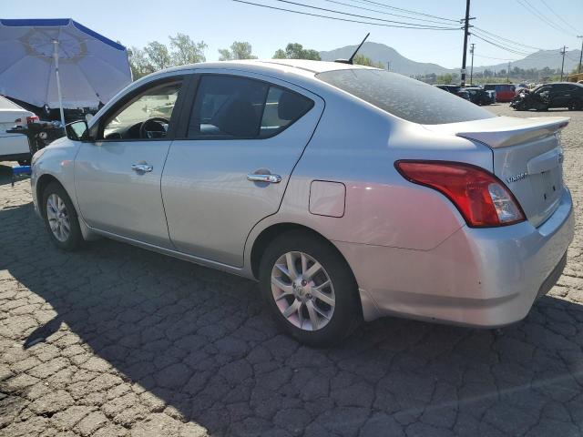  NISSAN VERSA 2017 Сріблястий