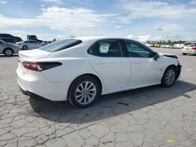  TOYOTA CAMRY 2021 Biały