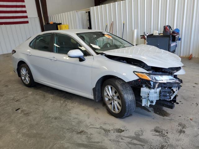  TOYOTA CAMRY 2022 Biały