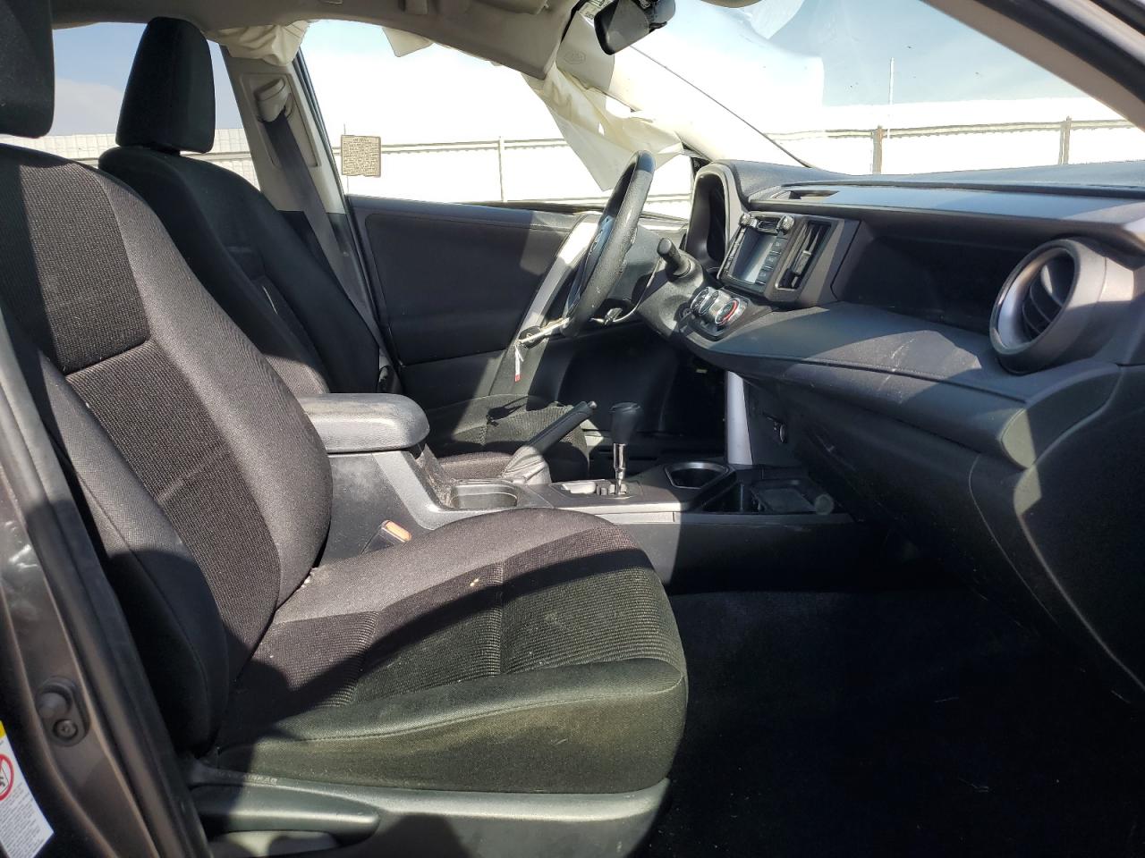2017 Toyota Rav4 Le VIN: JTMZFREV3HJ126194 Lot: 53140735