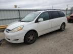2006 Toyota Sienna Xle na sprzedaż w Dyer, IN - Front End