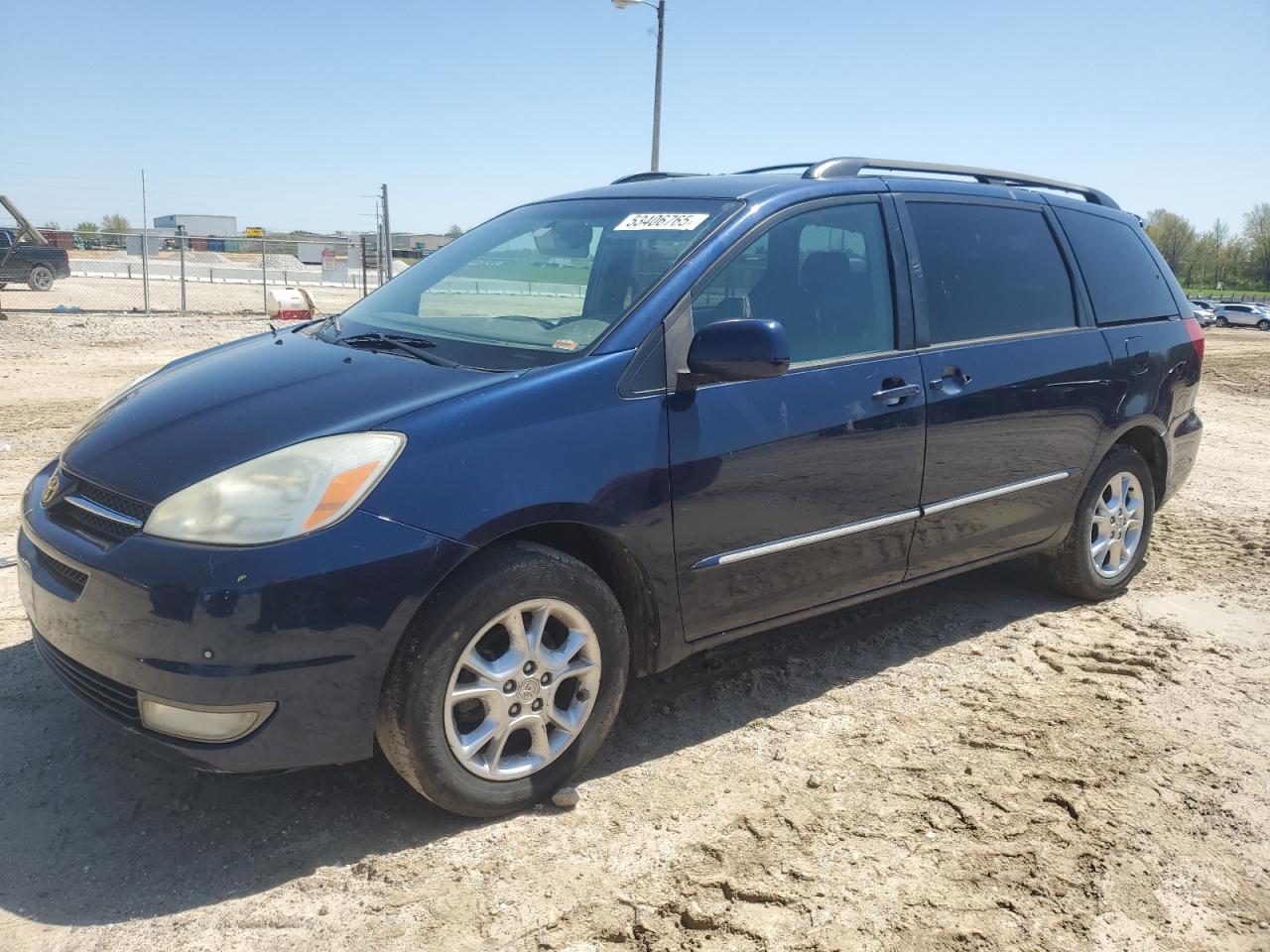 Columbia, MO에서 판매 중인 2004 Toyota Sienna Xle - Normal Wear
