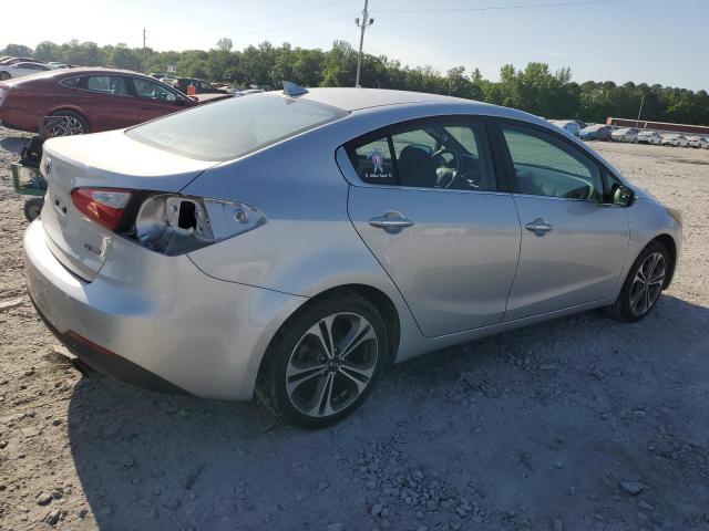 Sedans KIA FORTE 2015 Srebrny