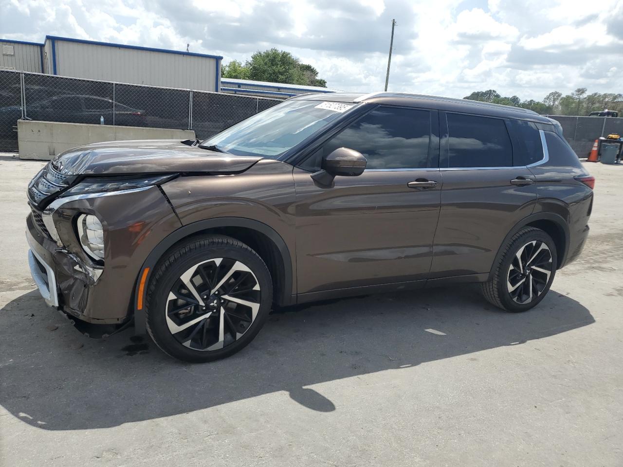 2022 MITSUBISHI OUTLANDER
