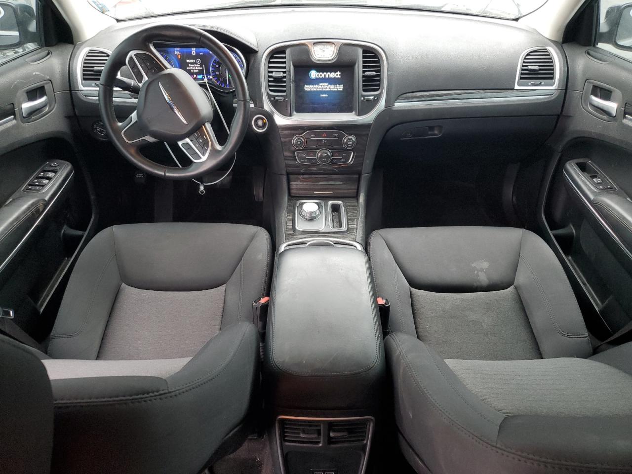 2018 Chrysler 300 Touring VIN: 2C3CCAAG9JH137672 Lot: 54375905