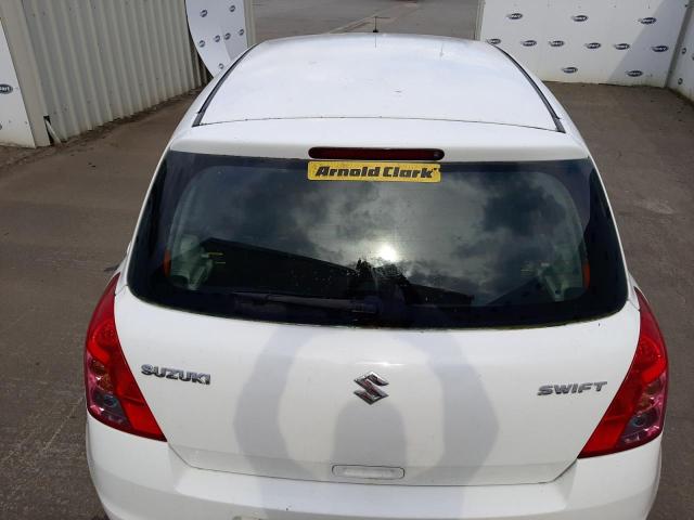 2009 SUZUKI SWIFT GL 5