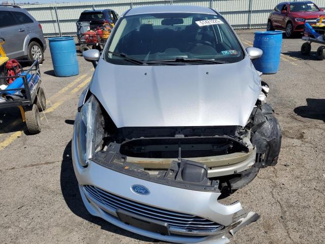  FORD FIESTA 2014 Srebrny