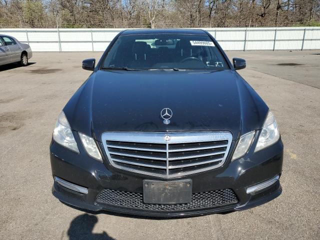  MERCEDES-BENZ E-CLASS 2013 Черный
