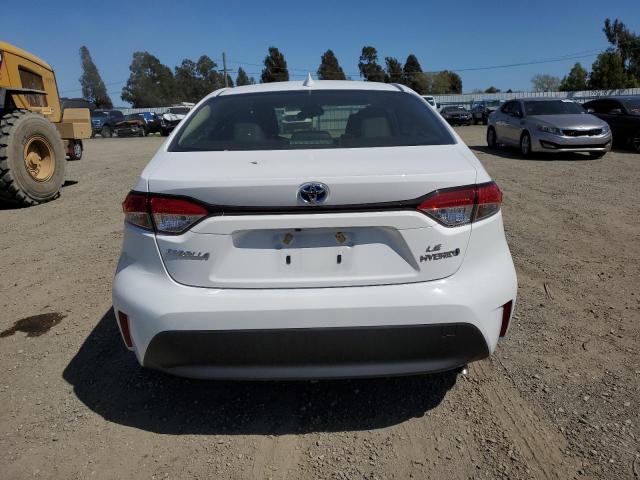  TOYOTA COROLLA 2024 Biały