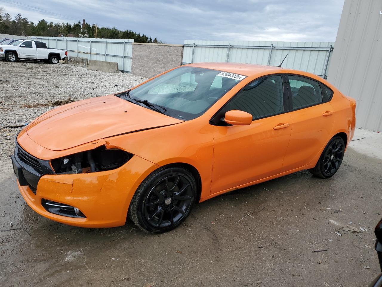 2013 Dodge Dart Sxt იყიდება Franklin-ში, WI - Front End