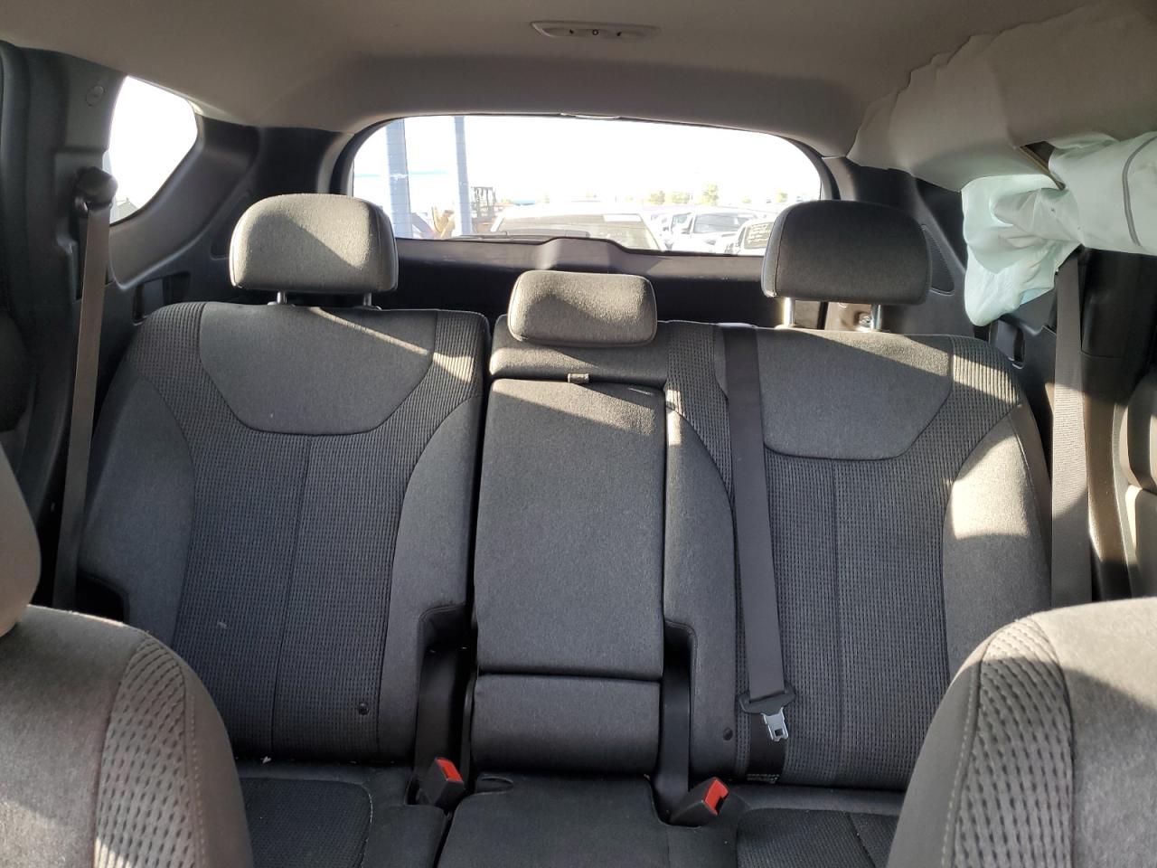 2020 Hyundai Santa Fe Sel VIN: 5NMS33AD5LH276682 Lot: 51382465