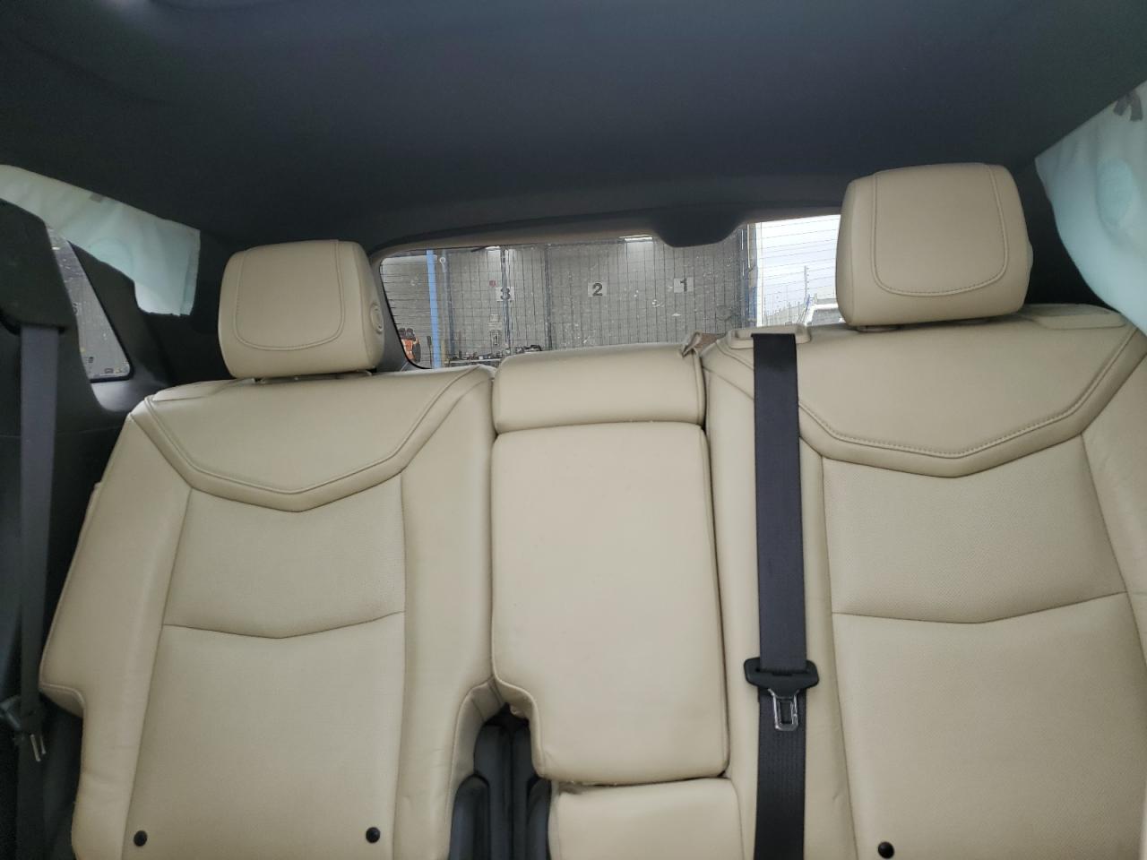 2017 Cadillac Xt5 Luxury VIN: 1GYKNDRS6HZ284614 Lot: 51018525