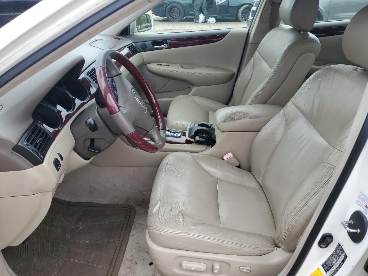 2004 Lexus Es 330 VIN: JTHBA30G245006801 Lot: 53098225