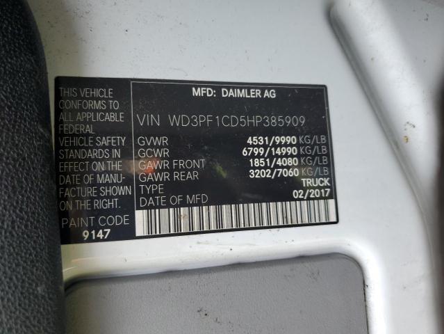 Фото: WD3PF1CD5HP385909