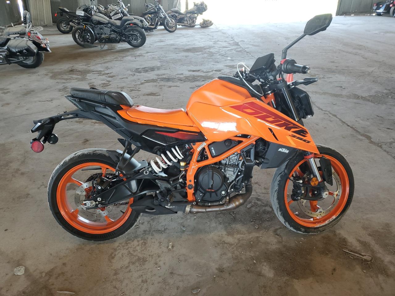 2024 Ktm 390 Duke na sprzedaż w Lebanon, TN - Front End