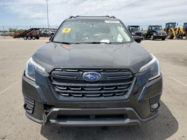  SUBARU FORESTER 2023 Чорний