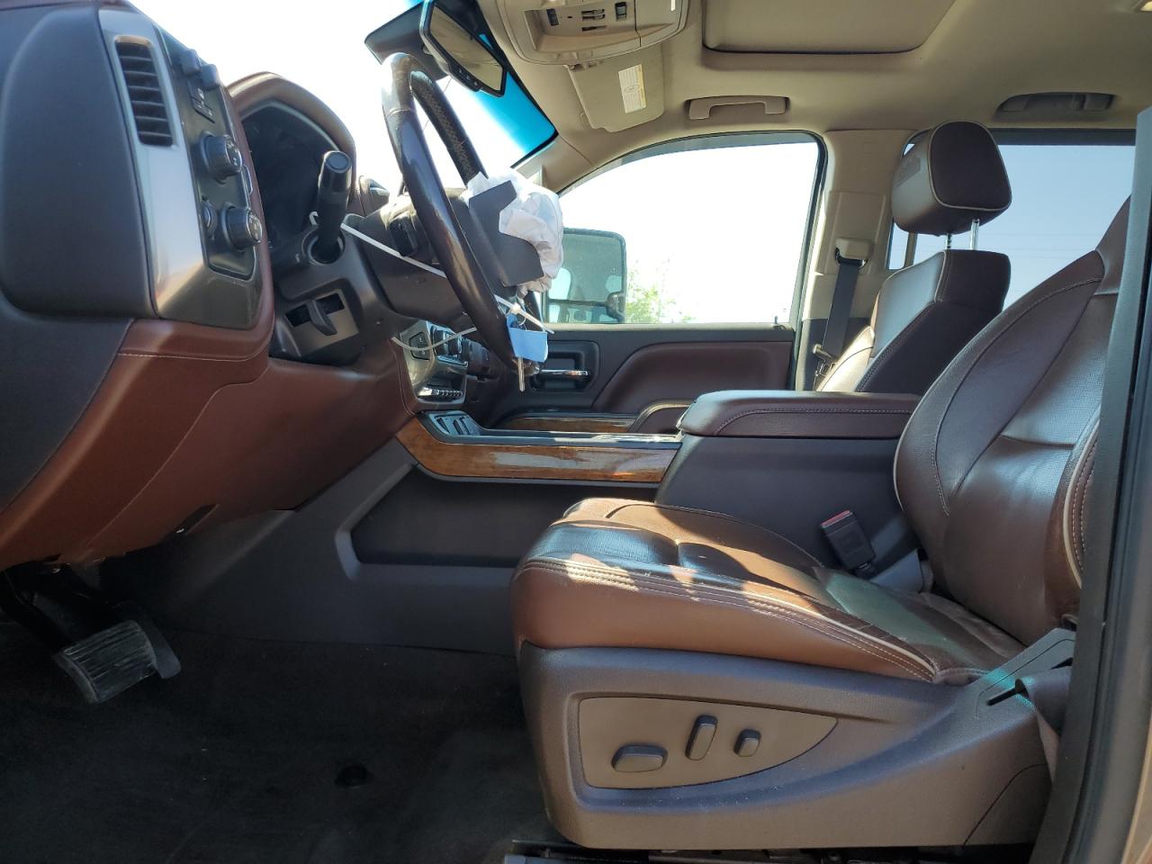 2015 Chevrolet Silverado K2500 High Country VIN: 1GC1KXE84FF635248 Lot: 53500545