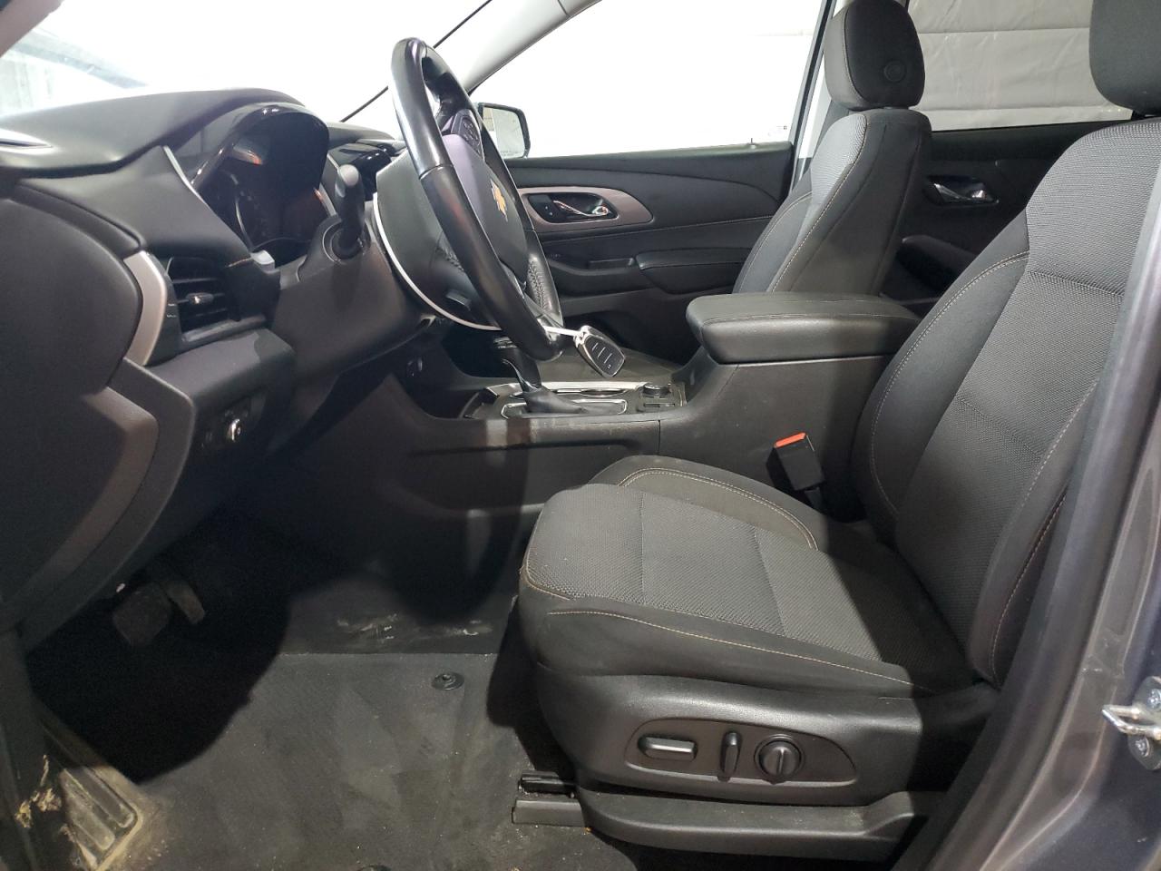 2019 Chevrolet Traverse Lt VIN: 1GNEVGKW5KJ209417 Lot: 52797775