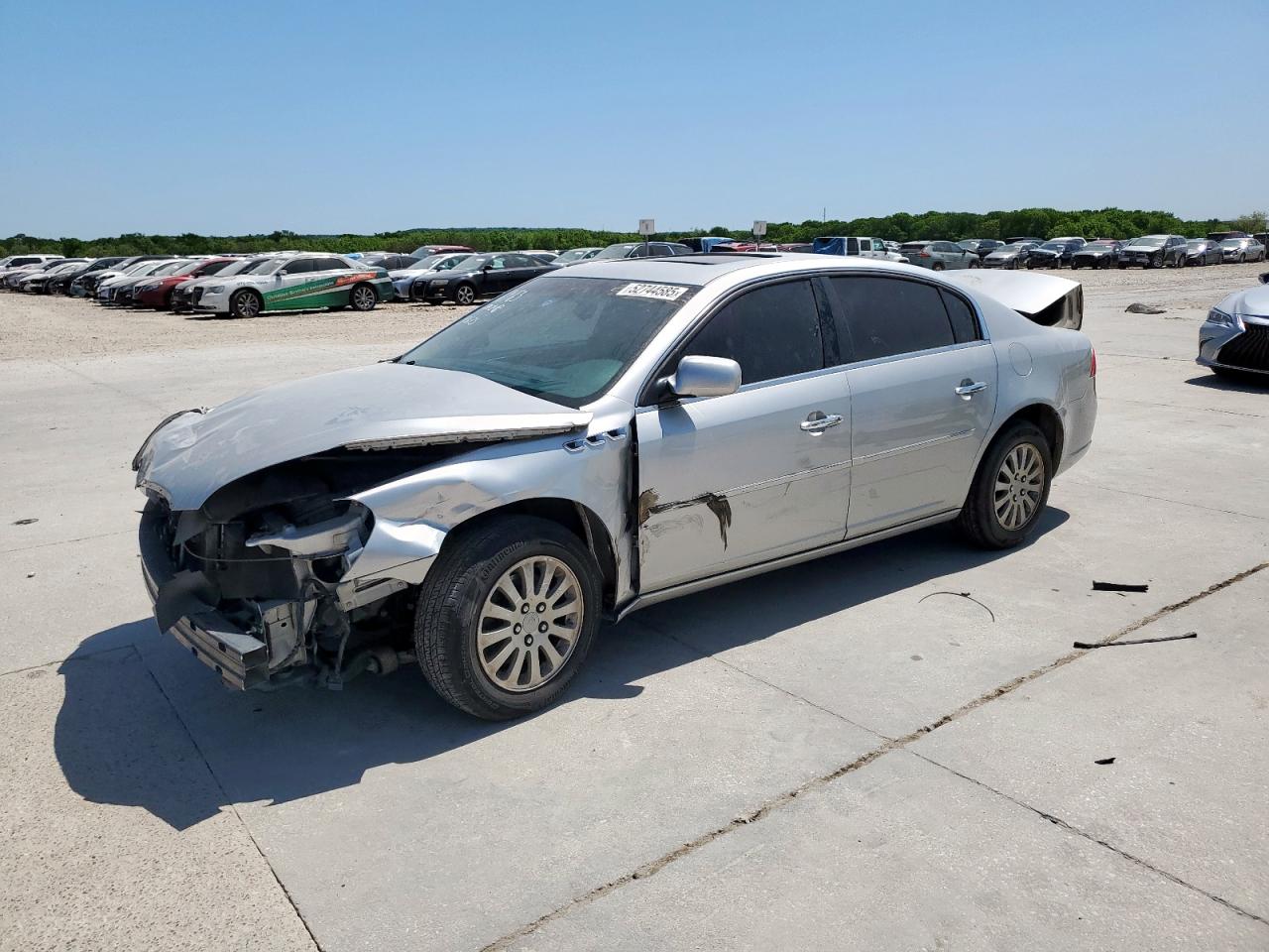 2006 Buick Lucerne Cx for Sale in Grand Prairie, TX - Front End