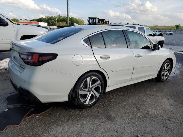  SUBARU LEGACY 2021 Biały