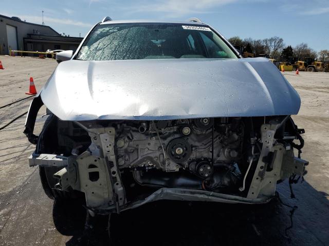 SUBARU IMPREZA 2019 Srebrny