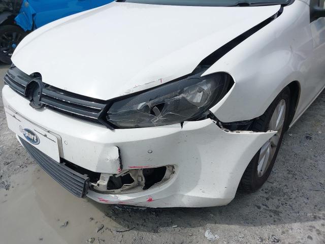 2011 VOLKSWAGEN GOLF MATCH