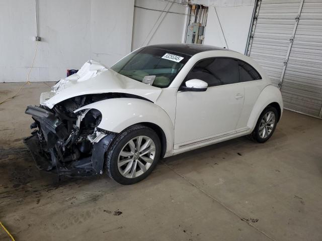 2013 Volkswagen Beetle 