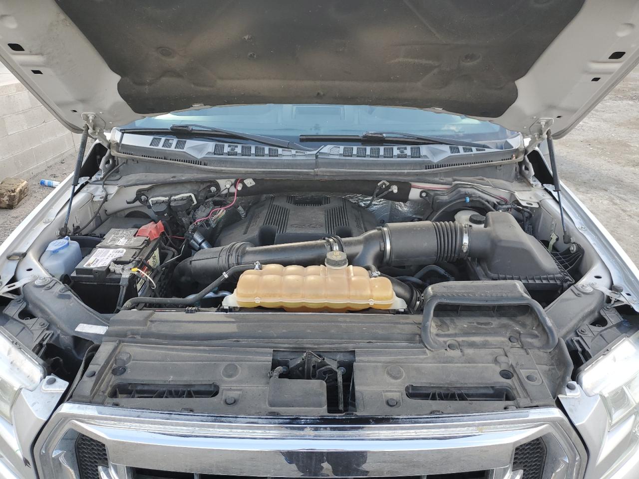 2017 Ford F150 Super Cab VIN: 1FTFX1EGXHKC54302 Lot: 52144995