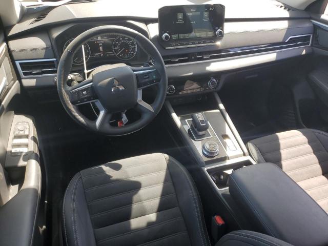  MITSUBISHI OUTLANDER 2024 Szary