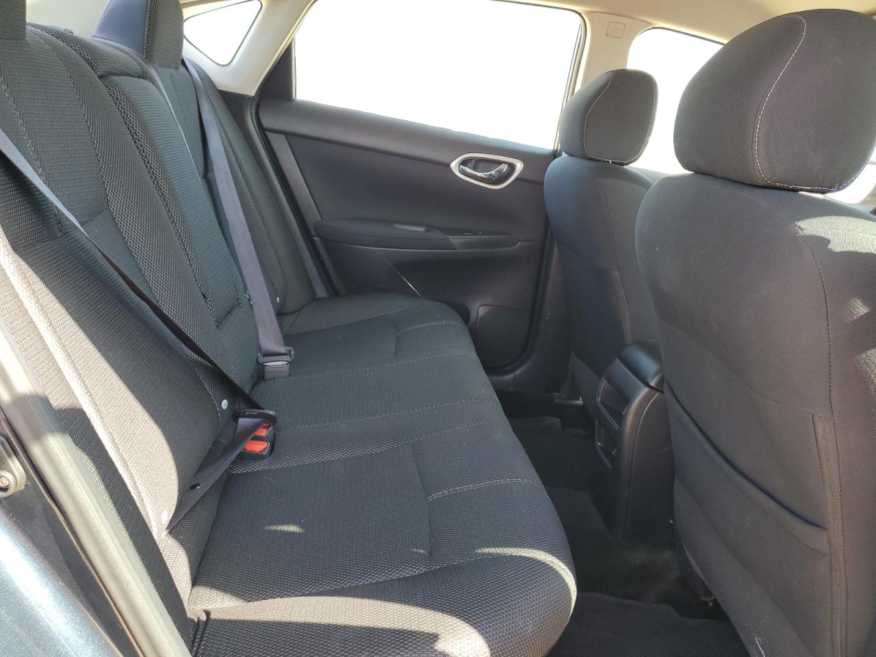 2013 Nissan Sentra - Image 10