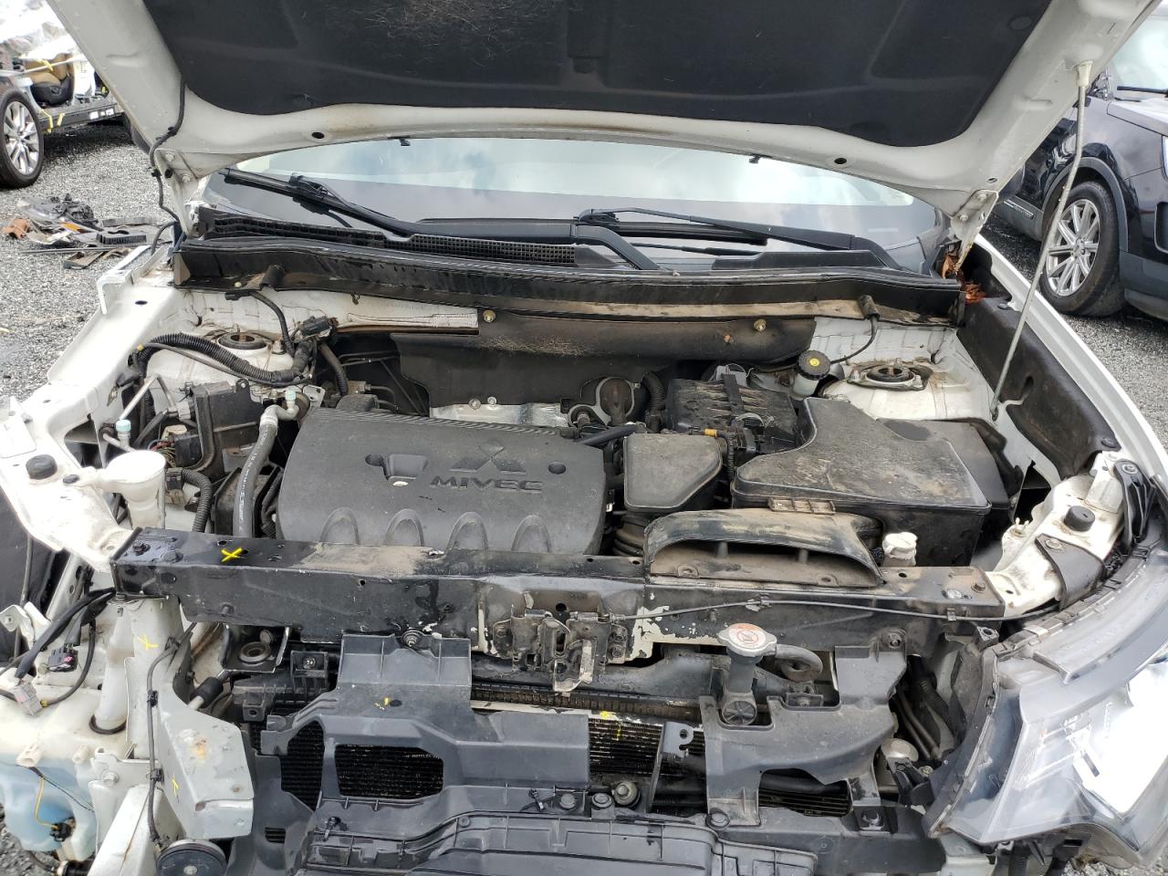 2017 Mitsubishi Outlander Es VIN: JA4AD2A39HZ009648 Lot: 54650355