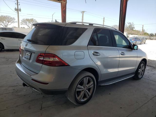  MERCEDES-BENZ M-CLASS 2013 Серебристый